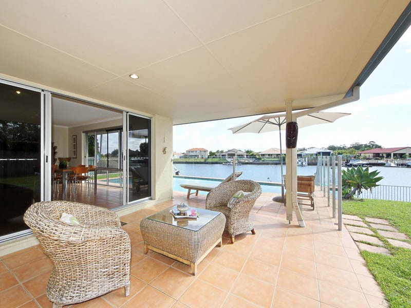 10 Trimaran Court, Banksia Beach QLD 4507