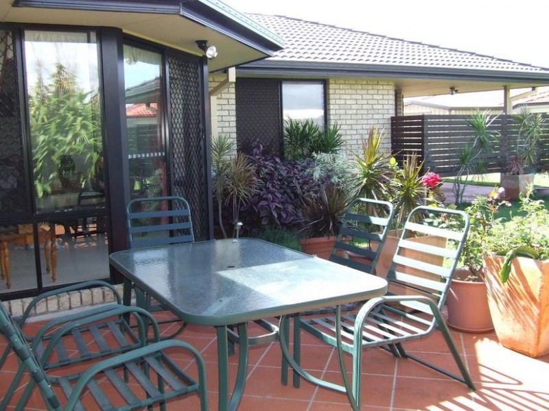 Sandstone Point QLD 4511