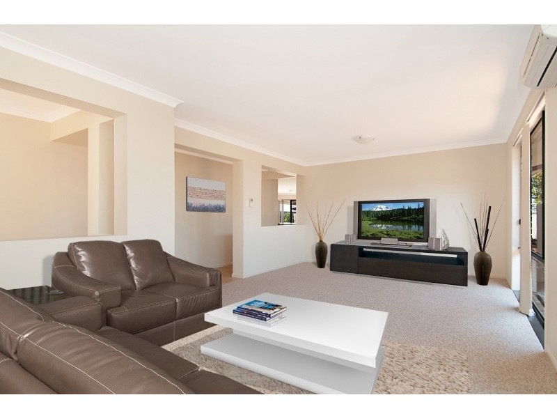 30 Aird Street, Sandstone Point QLD 4511