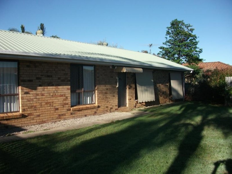 34 Jasmin, Bongaree QLD 4507