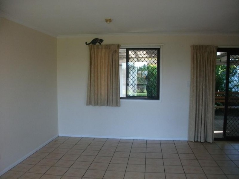 34 Jasmin, Bongaree QLD 4507