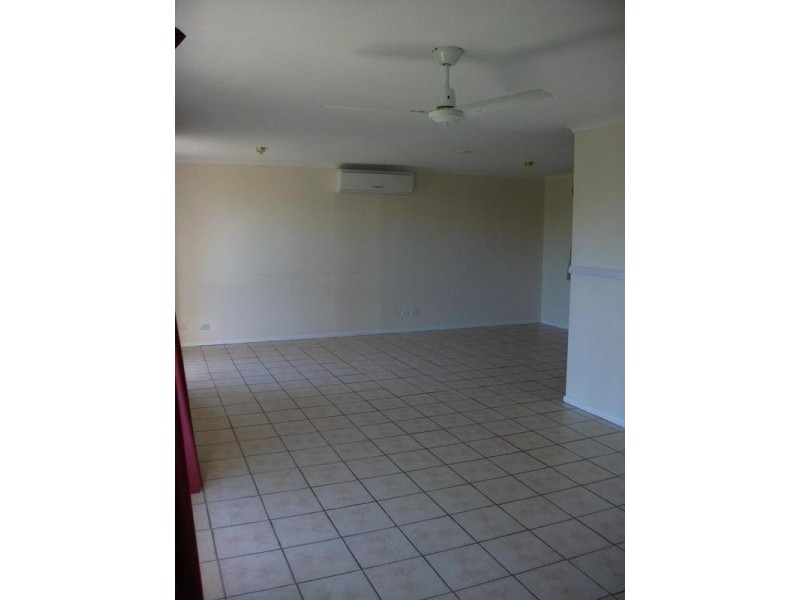 34 Jasmin, Bongaree QLD 4507