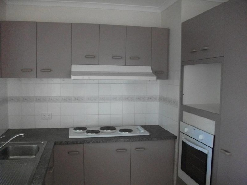 34 Jasmin, Bongaree QLD 4507