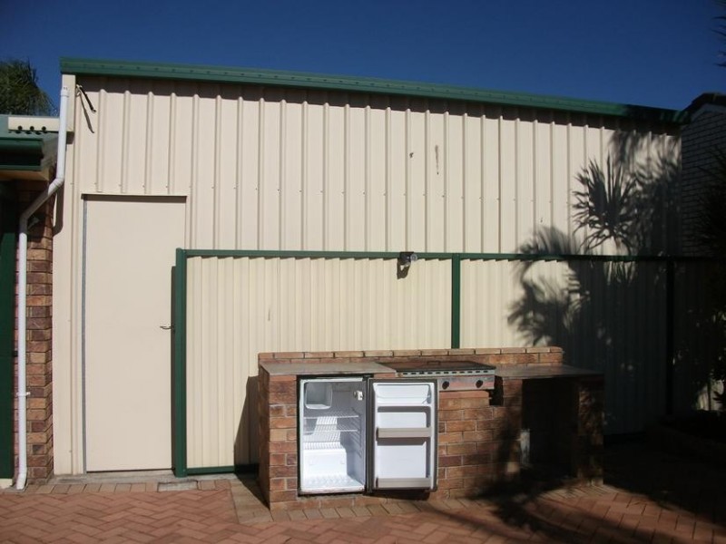 71 Jasmin, Bongaree QLD 4507