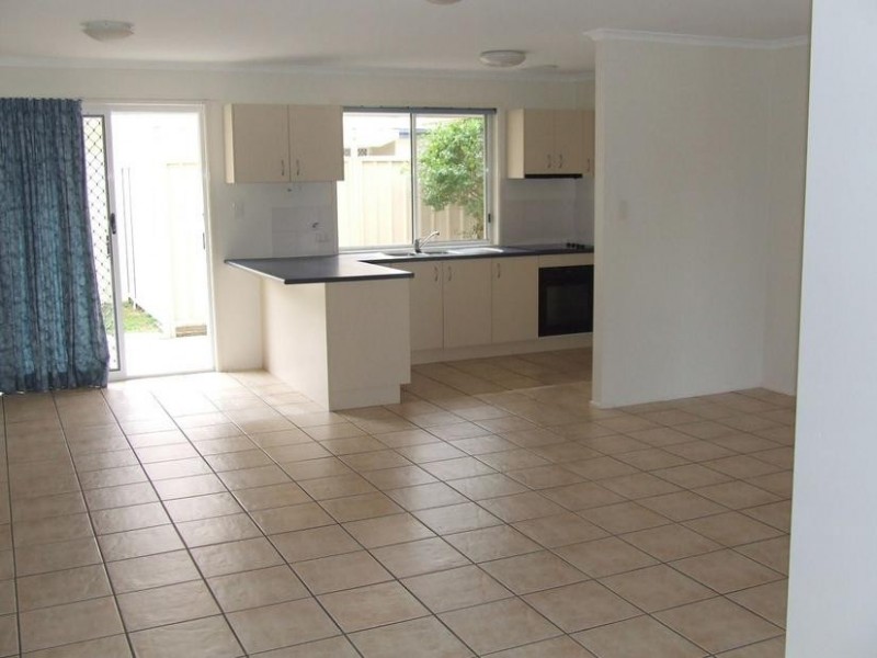 2/53 Coolgarra Avenue, Bongaree QLD 4507