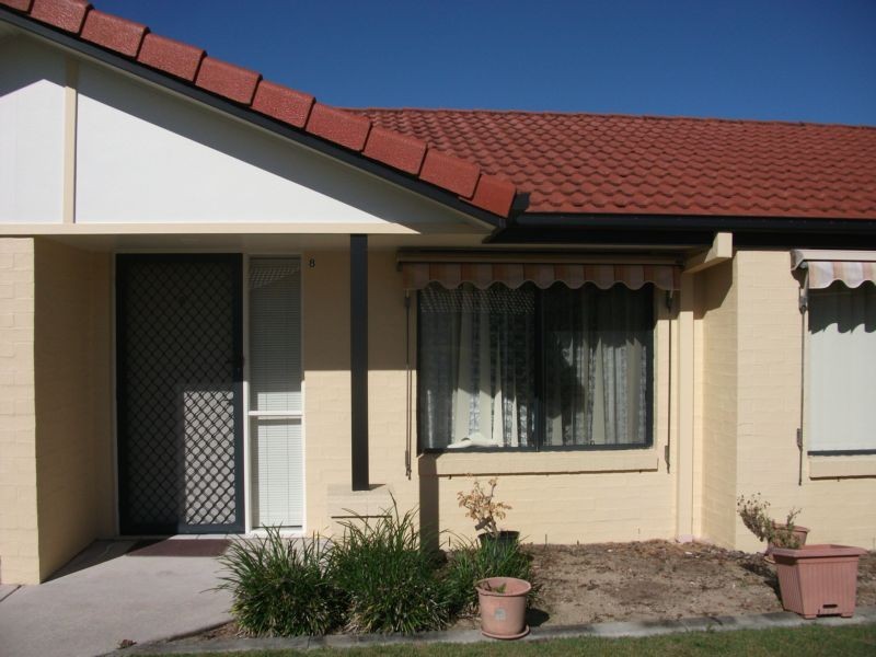 8/ Seabreeze, Sandstone Point QLD 4511