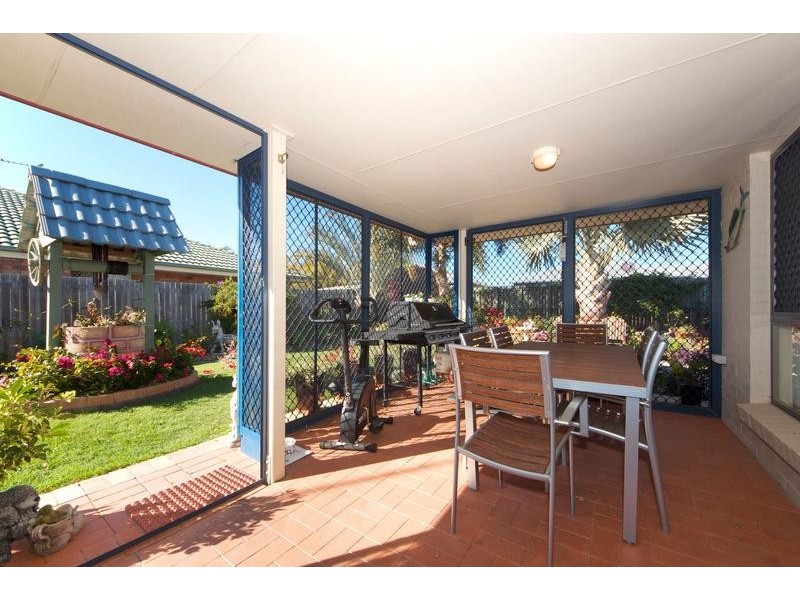 Sandstone Point QLD 4511