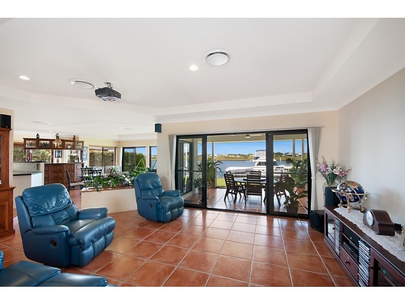 56 Tradewinds Drive, Banksia Beach QLD 4507