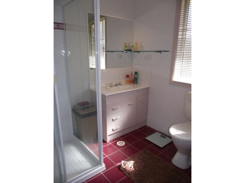 141 Bestman Road, Sandstone Point QLD 4511