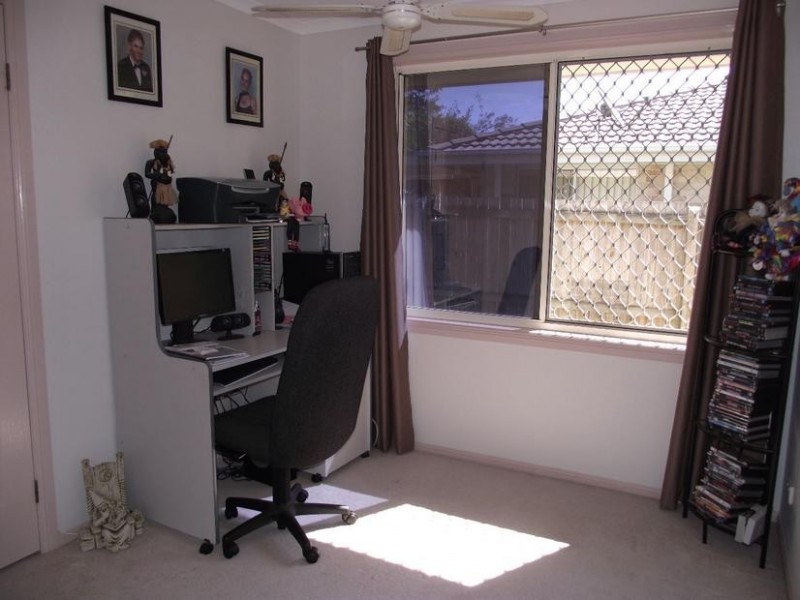 141 Bestman Road, Sandstone Point QLD 4511