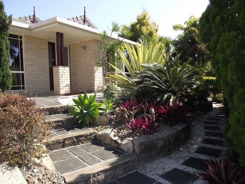 141 Bestman Road, Sandstone Point QLD 4511