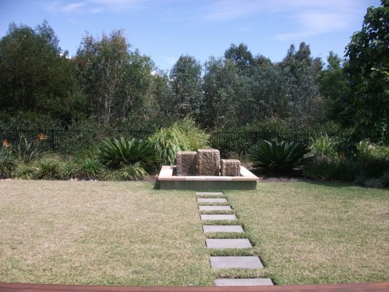 8 Riverstone, Ningi QLD 4511