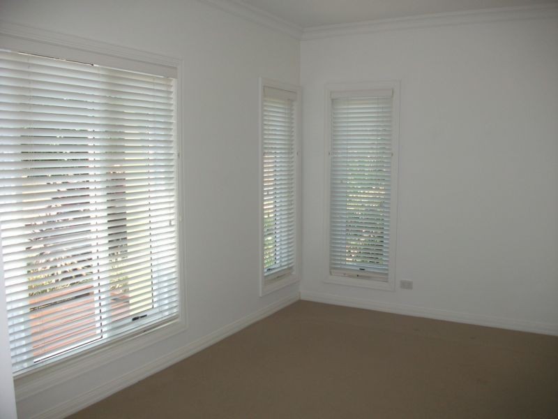 8 Riverstone, Ningi QLD 4511