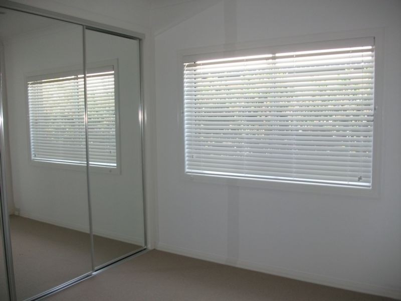 8 Riverstone, Ningi QLD 4511