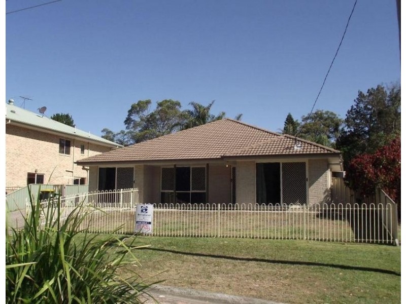 71 Ningi Esplanade, Ningi QLD 4511