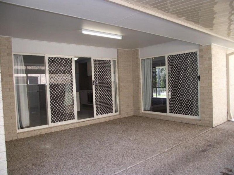 71 Ningi Esplanade, Ningi QLD 4511