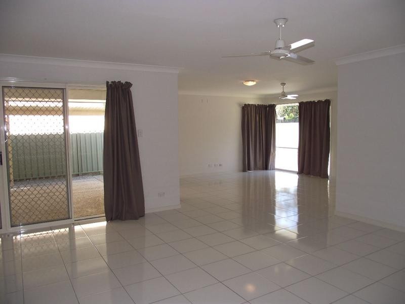71 Ningi Esplanade, Ningi QLD 4511