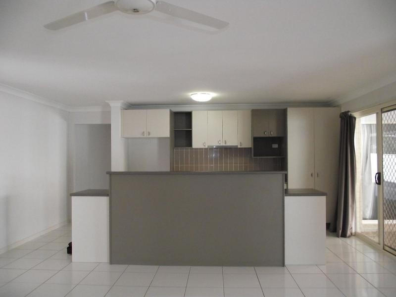 71 Ningi Esplanade, Ningi QLD 4511