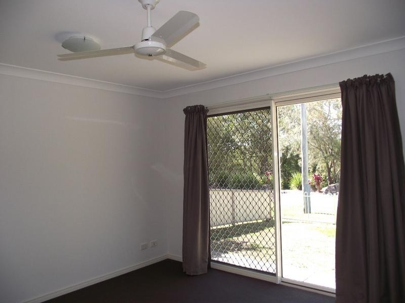 71 Ningi Esplanade, Ningi QLD 4511