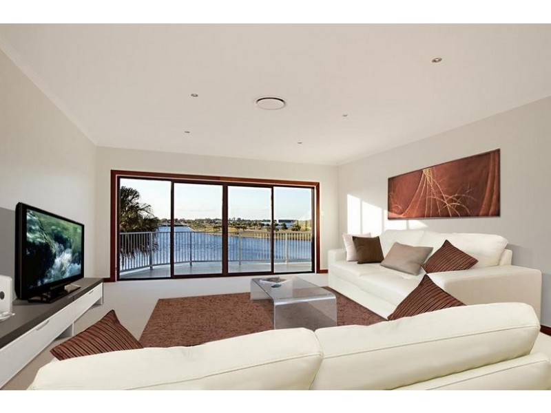 177 Marina Boulevard, Banksia Beach QLD 4507