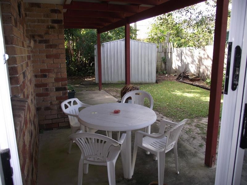 38 Lachlan Crescent, Sandstone Point QLD 4511