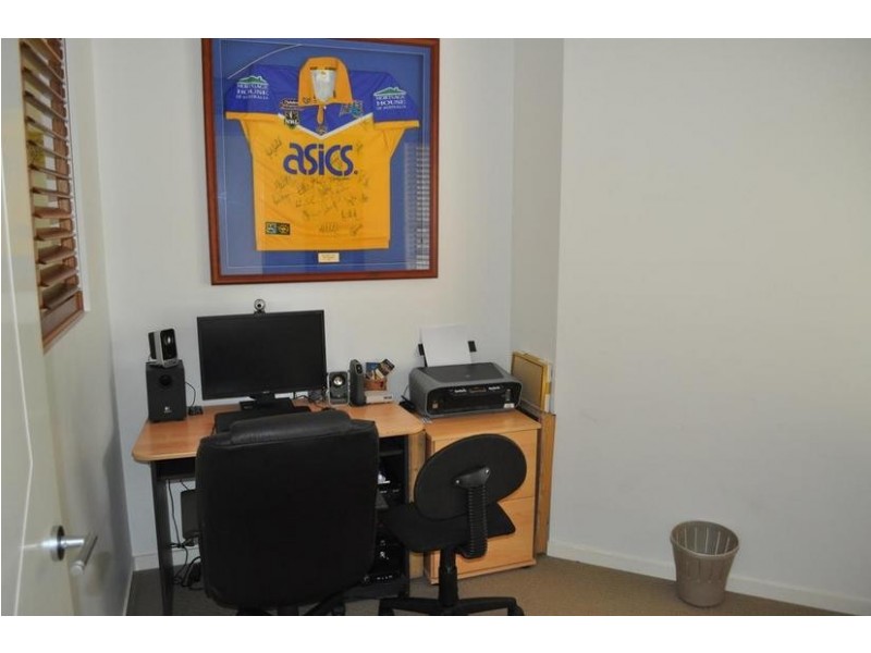 Sandstone Point QLD 4511