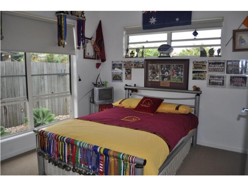 Sandstone Point QLD 4511