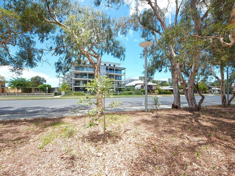7/6 Dolphin Drive, Bongaree QLD 4507