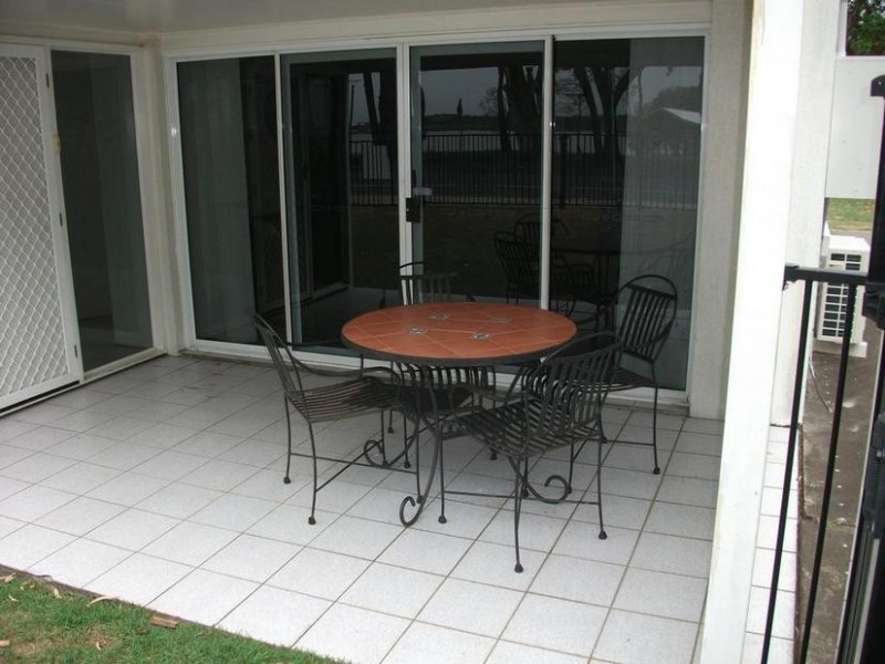 1/103 Welsby Parade, Bongaree QLD 4507