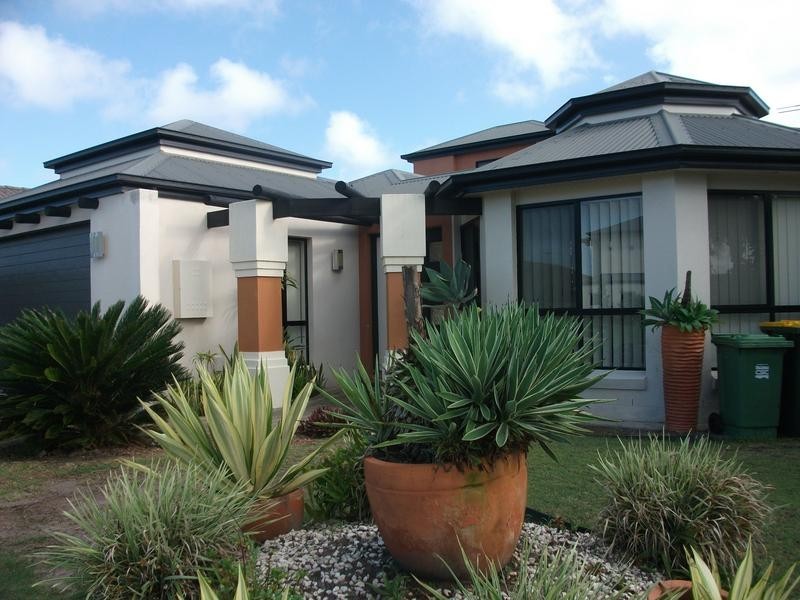 82 Marina, Banksia Beach QLD 4507