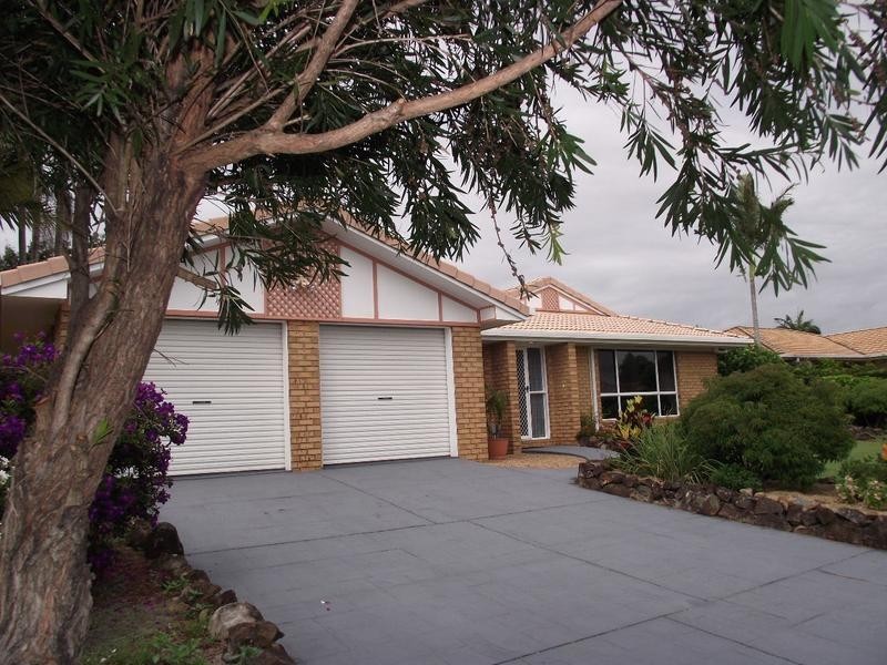 6 Cutter Court, Banksia Beach QLD 4507