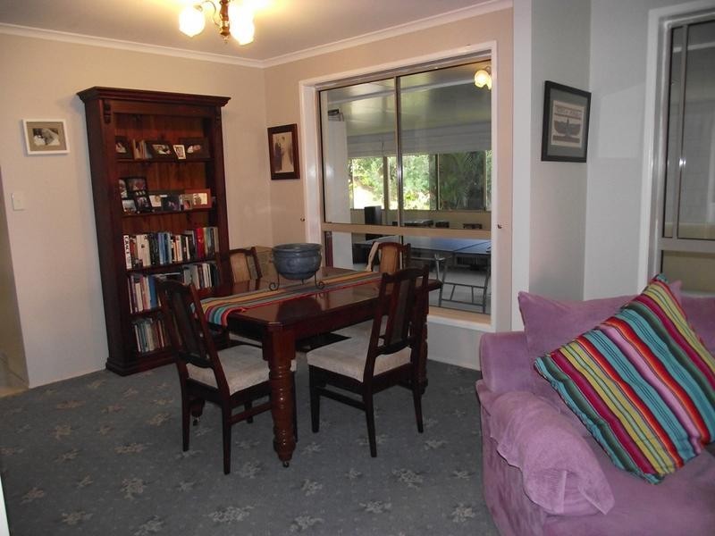 Sandstone Point QLD 4511