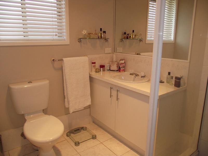 Sandstone Point QLD 4511