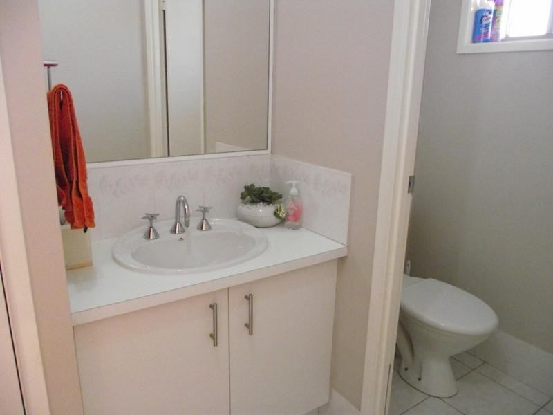 Sandstone Point QLD 4511