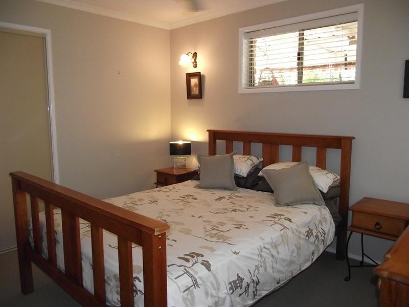 Sandstone Point QLD 4511