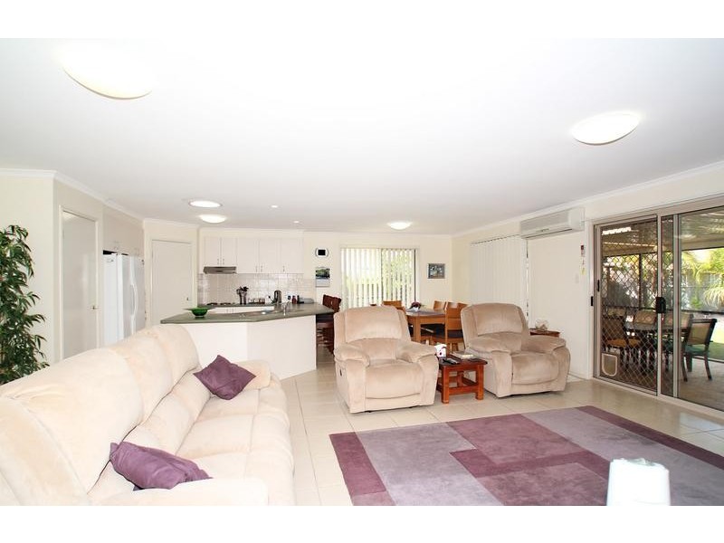 Sandstone Point QLD 4511