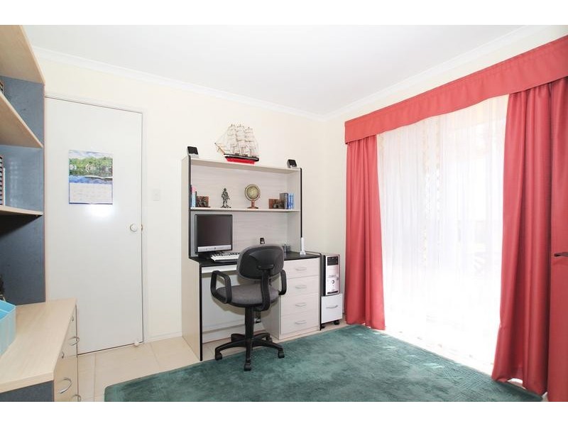 Sandstone Point QLD 4511