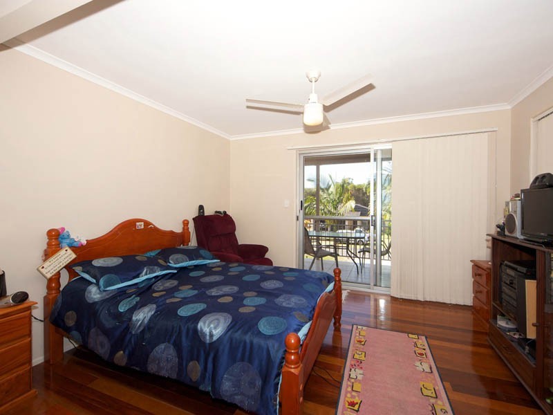 24 Ford Street, Bongaree QLD 4507