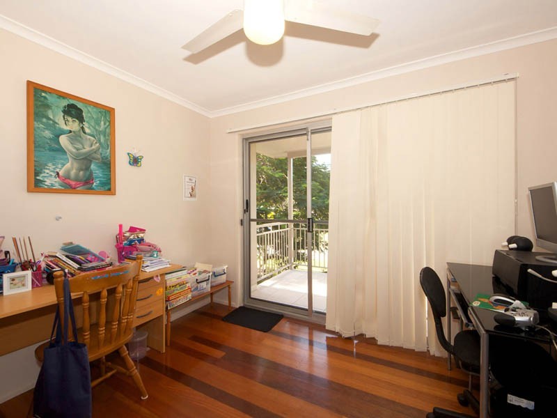 24 Ford Street, Bongaree QLD 4507