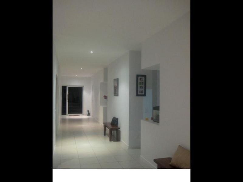 15 Dewdrop Place, Ningi QLD 4511
