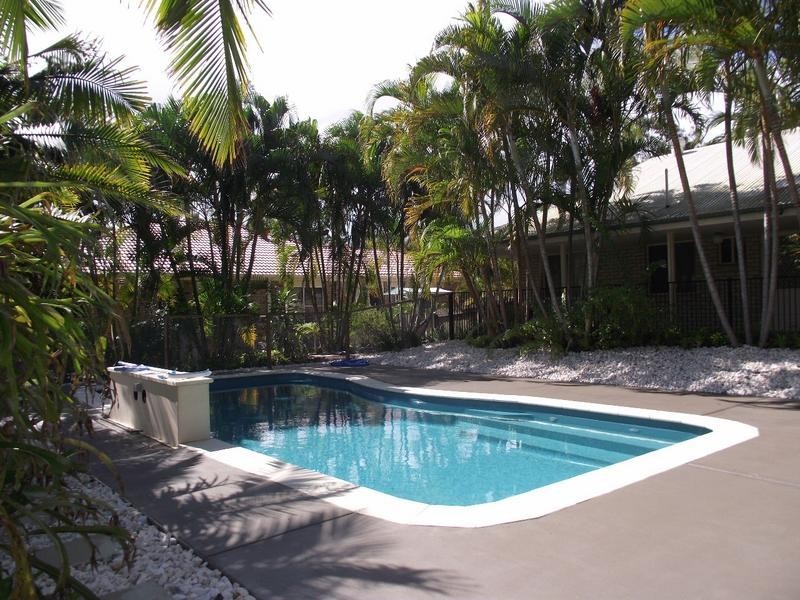 21 Pharlap Court, Ningi QLD 4511