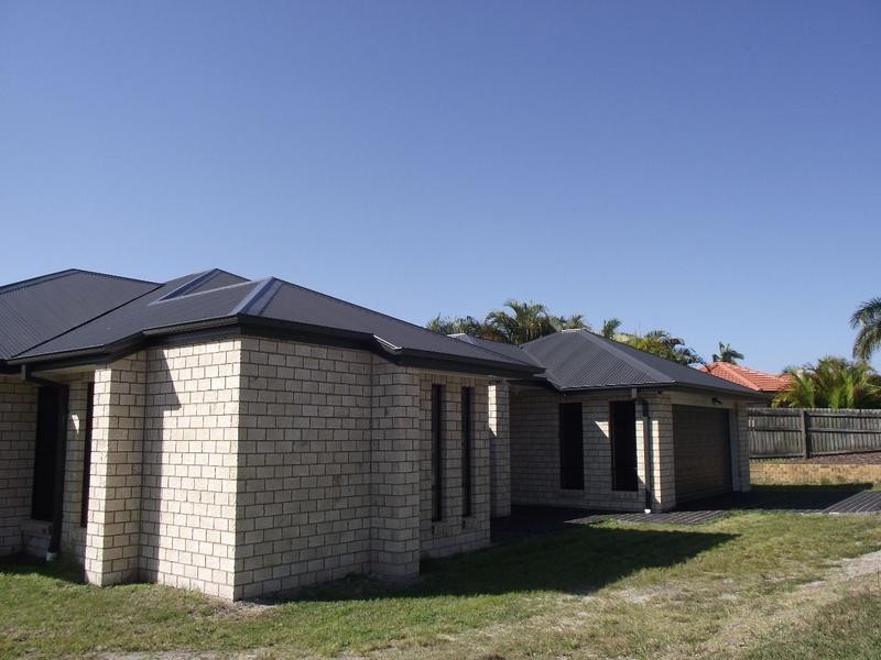 Sandstone Point QLD 4511