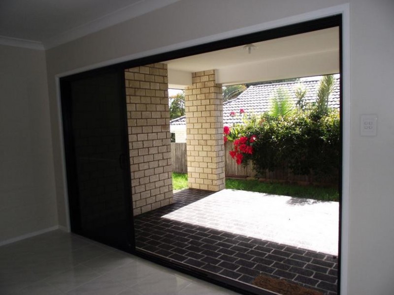 Sandstone Point QLD 4511