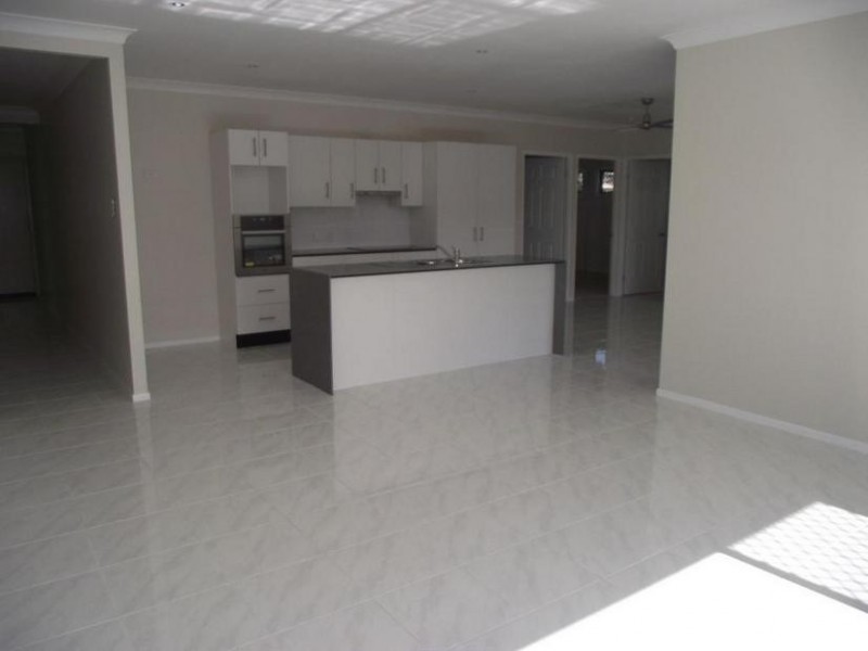 Sandstone Point QLD 4511