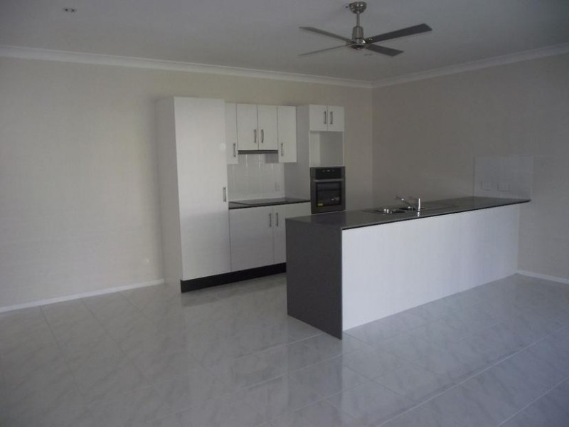 Sandstone Point QLD 4511