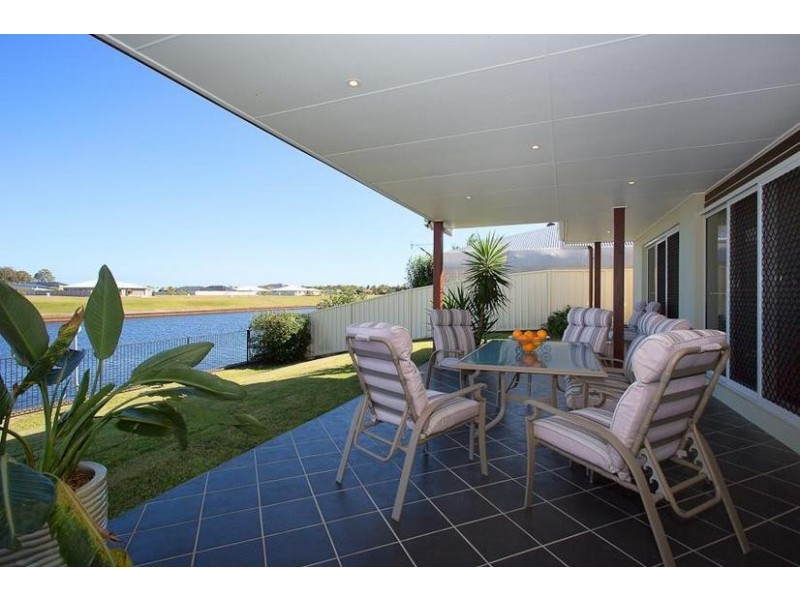 25 Protea Drive, Bongaree QLD 4507