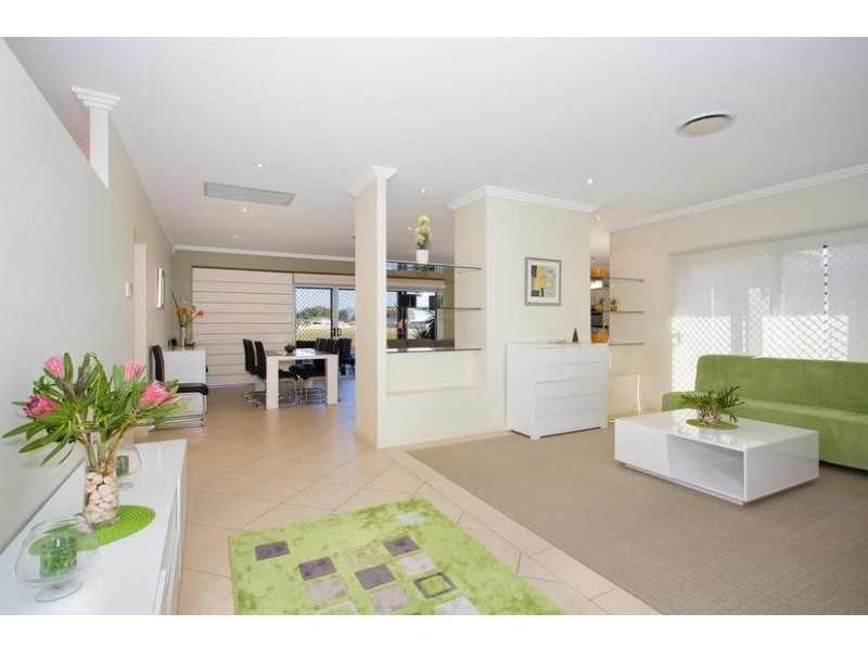 25 Protea Drive, Bongaree QLD 4507