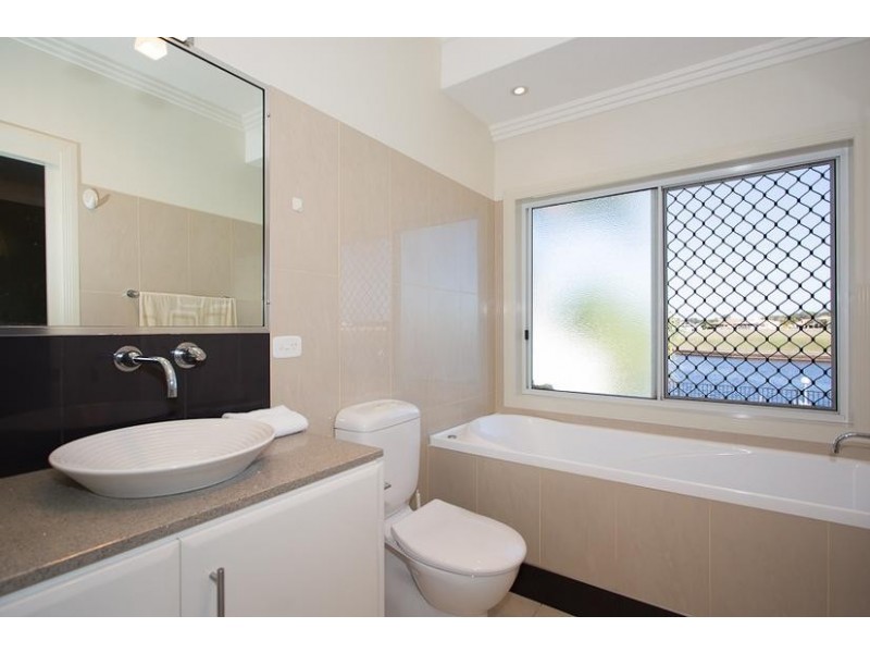 25 Protea Drive, Bongaree QLD 4507