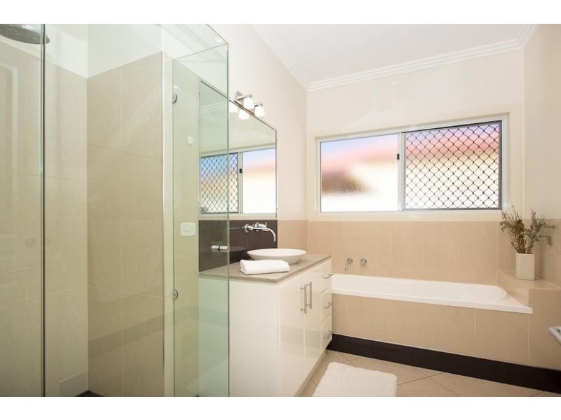 25 Protea Drive, Bongaree QLD 4507