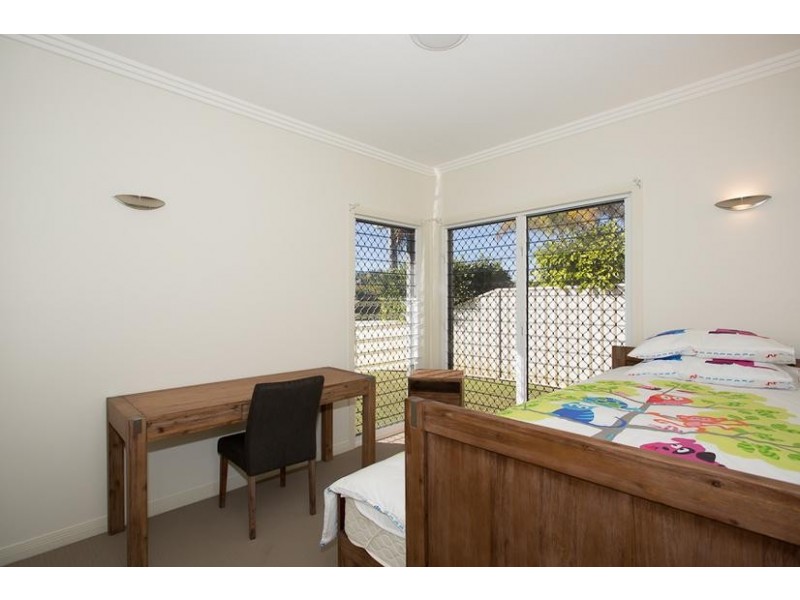 25 Protea Drive, Bongaree QLD 4507